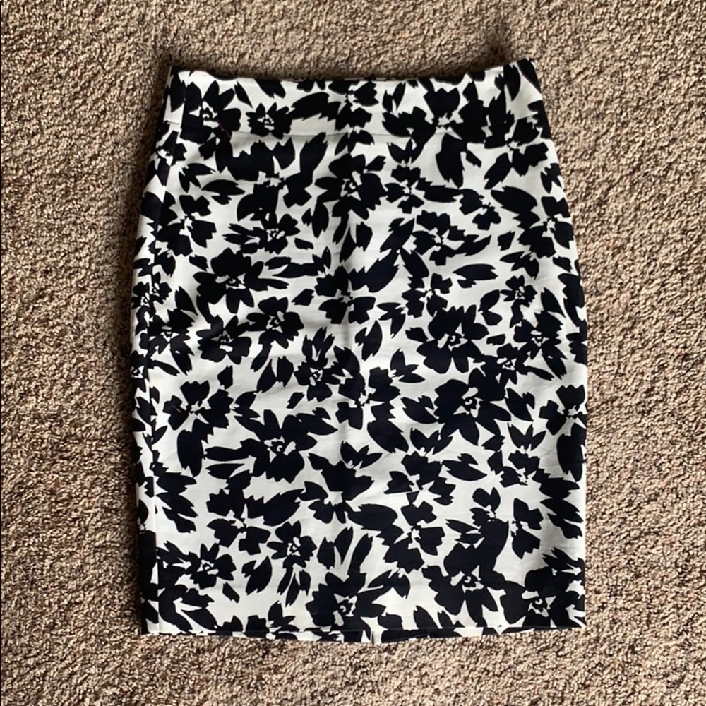Ann Taylor Loft skirt